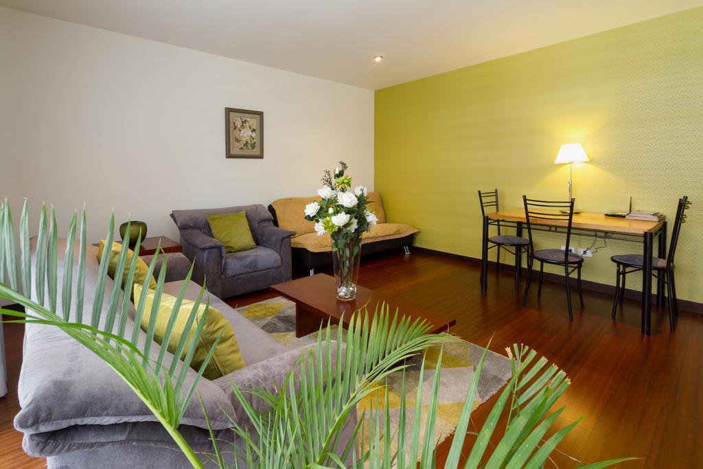 Suites Metropoli Edificio Torino Quito Kültér fotó