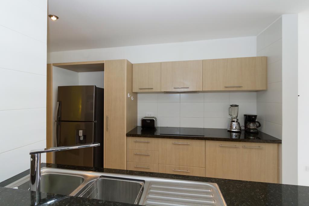 Suites Metropoli Edificio Torino Quito Kültér fotó